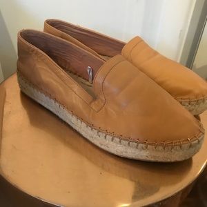 Gap new never worn platform espadrille flats